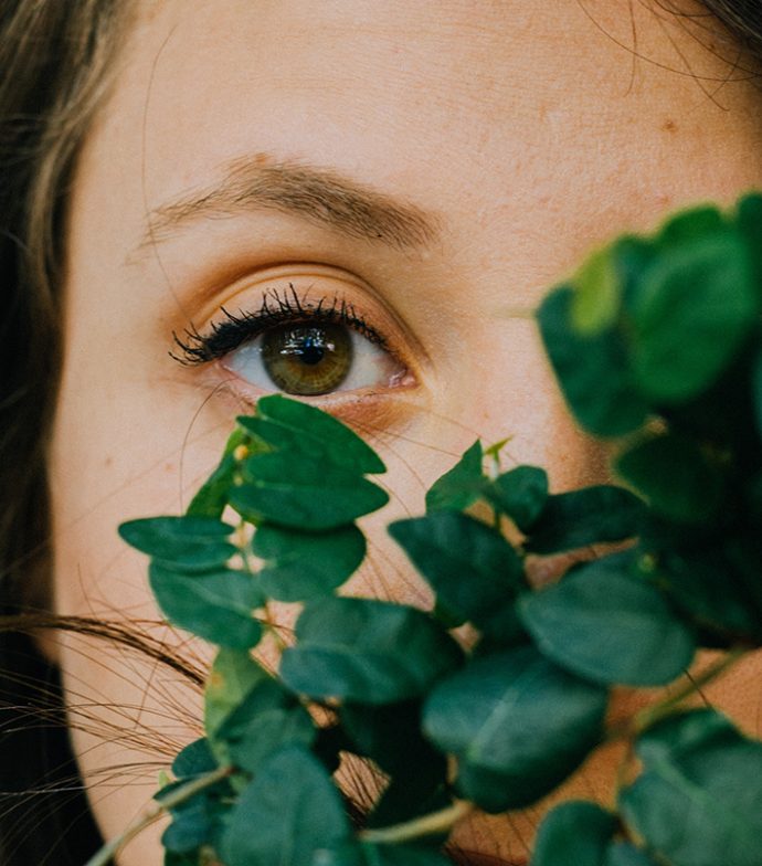 ¿Qué es el tercer ojo y cómo activarlo? Ojo de una mujer