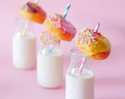 Azúcares Añadidos … ¿Dónde está oculta en los alimentos? Lácteos y donas con Azúcares Añadidos