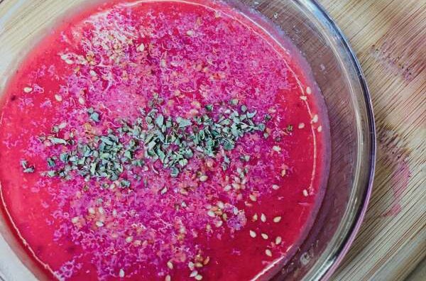 SOPAS DE INVIERNO: Crema pink beta con boniato y remolacha SOPAS SALUDABLES DE CREMA PINK BETA CON BONIATO Y REMOLACHA