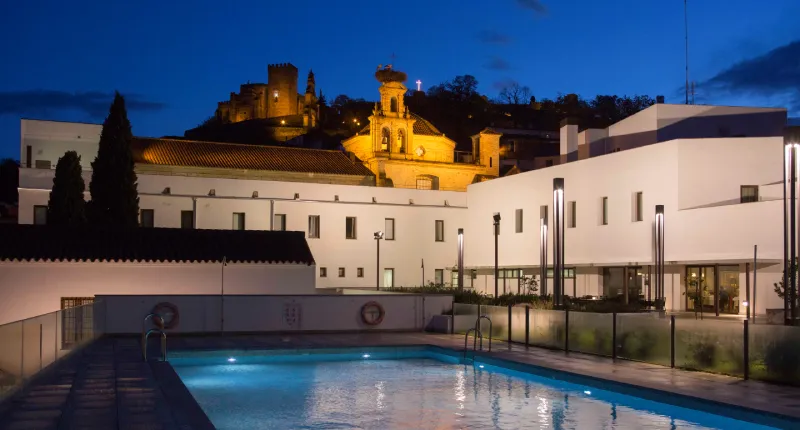 ‘Emoturismo’ o turismo emocional: ¿Dónde y cómo llevarlo a cabo? Hotel Convento Aracena Spa vistas horizontal_0_0